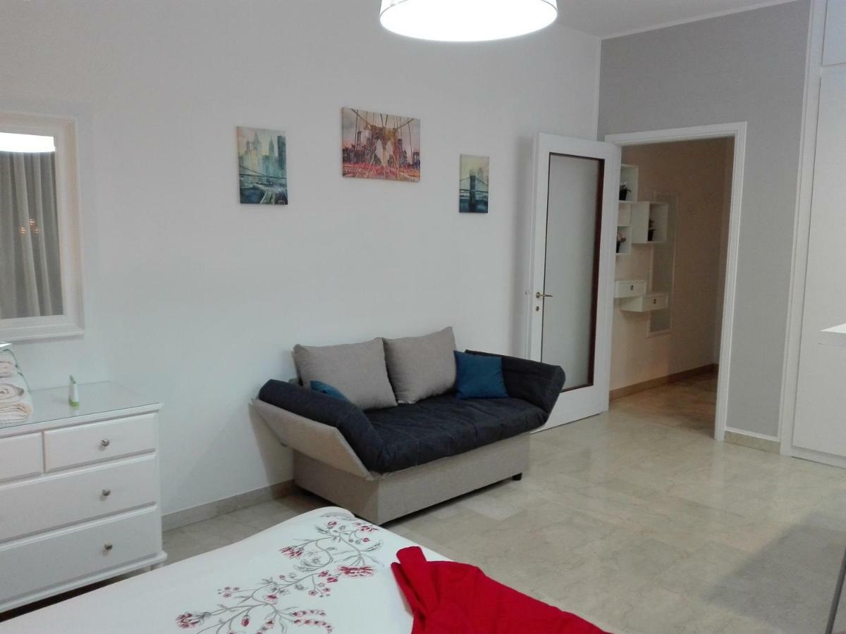 Apartamento Mecenate Cozy Flat Milán Exterior foto