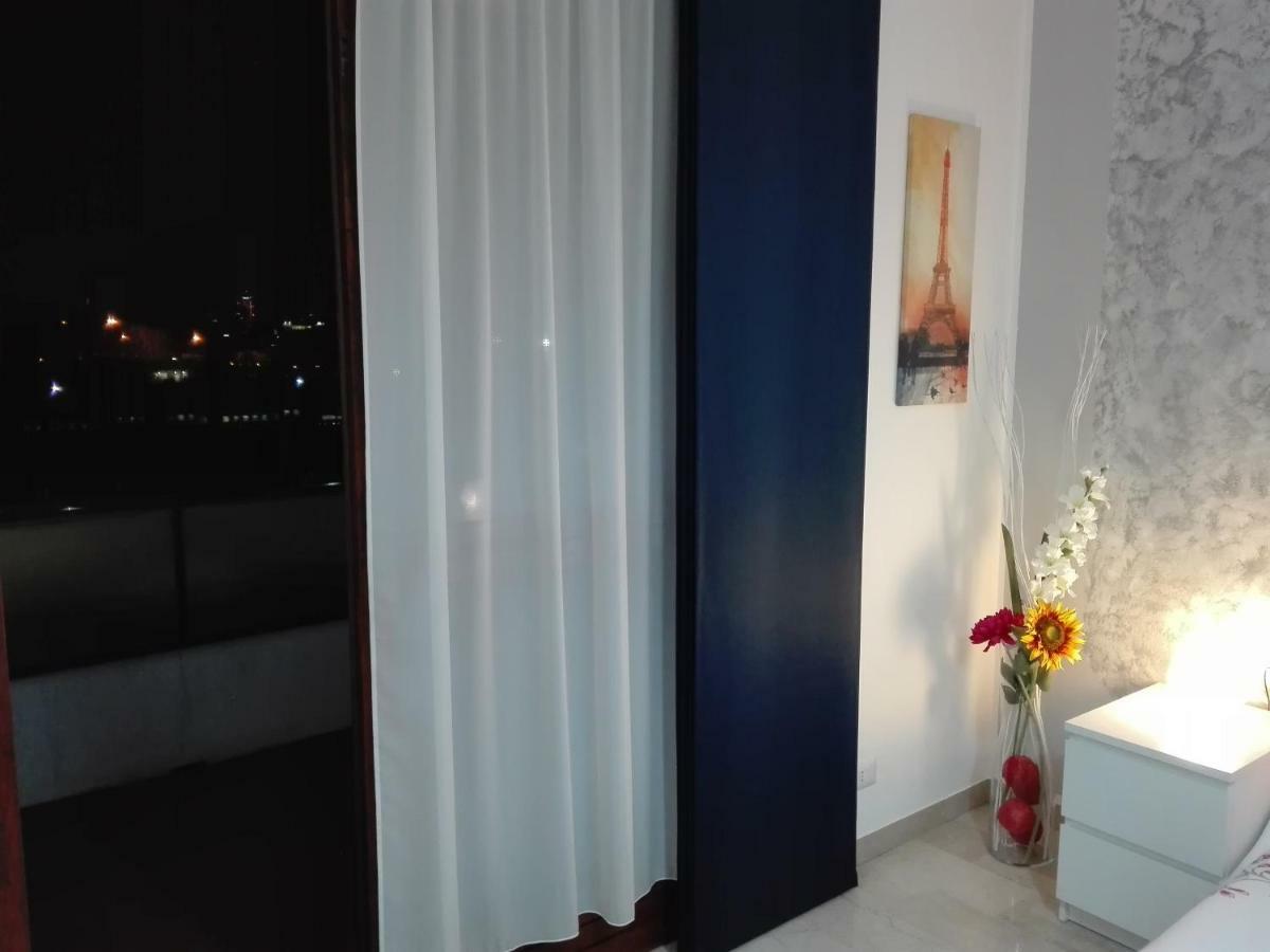 Apartamento Mecenate Cozy Flat Milán Exterior foto